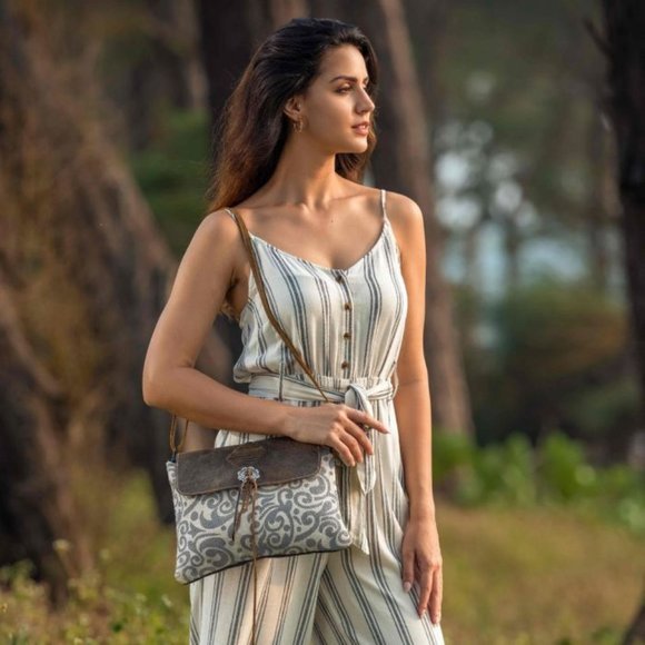 NWT Myra Small Crossbody Bag - Picture 6 of 8